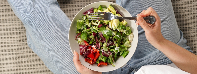 Comer ensalada