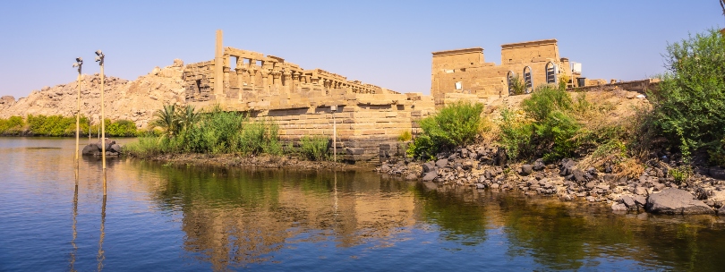 Templo en el río Nilo